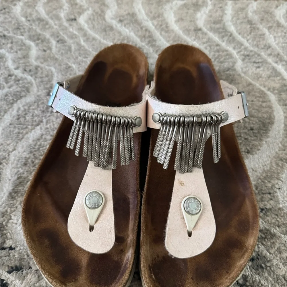 Light Pink Birkenstocks - Picture 5 of 5